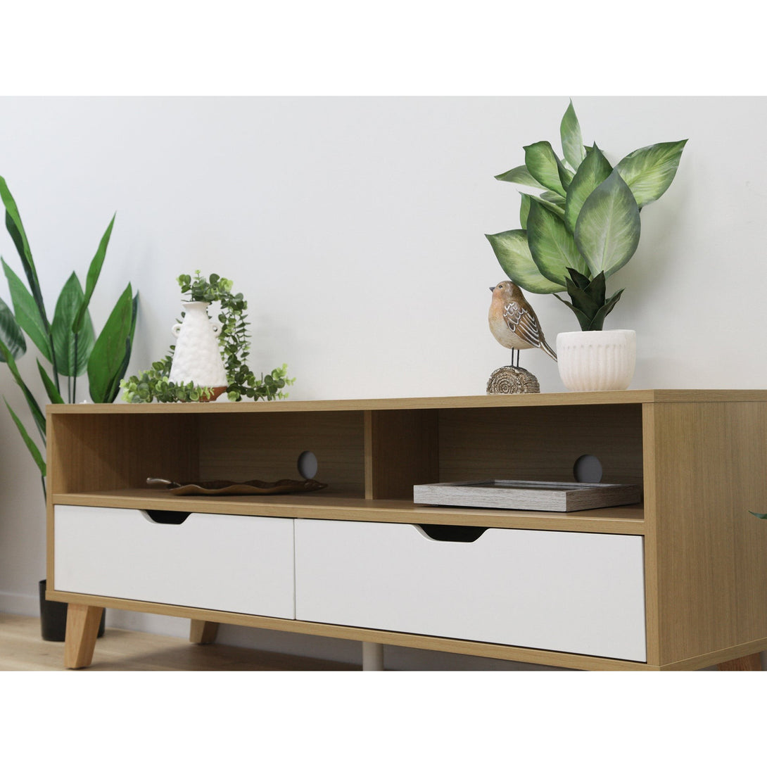 Schertz 1.4m Entertainment Unit - Oak