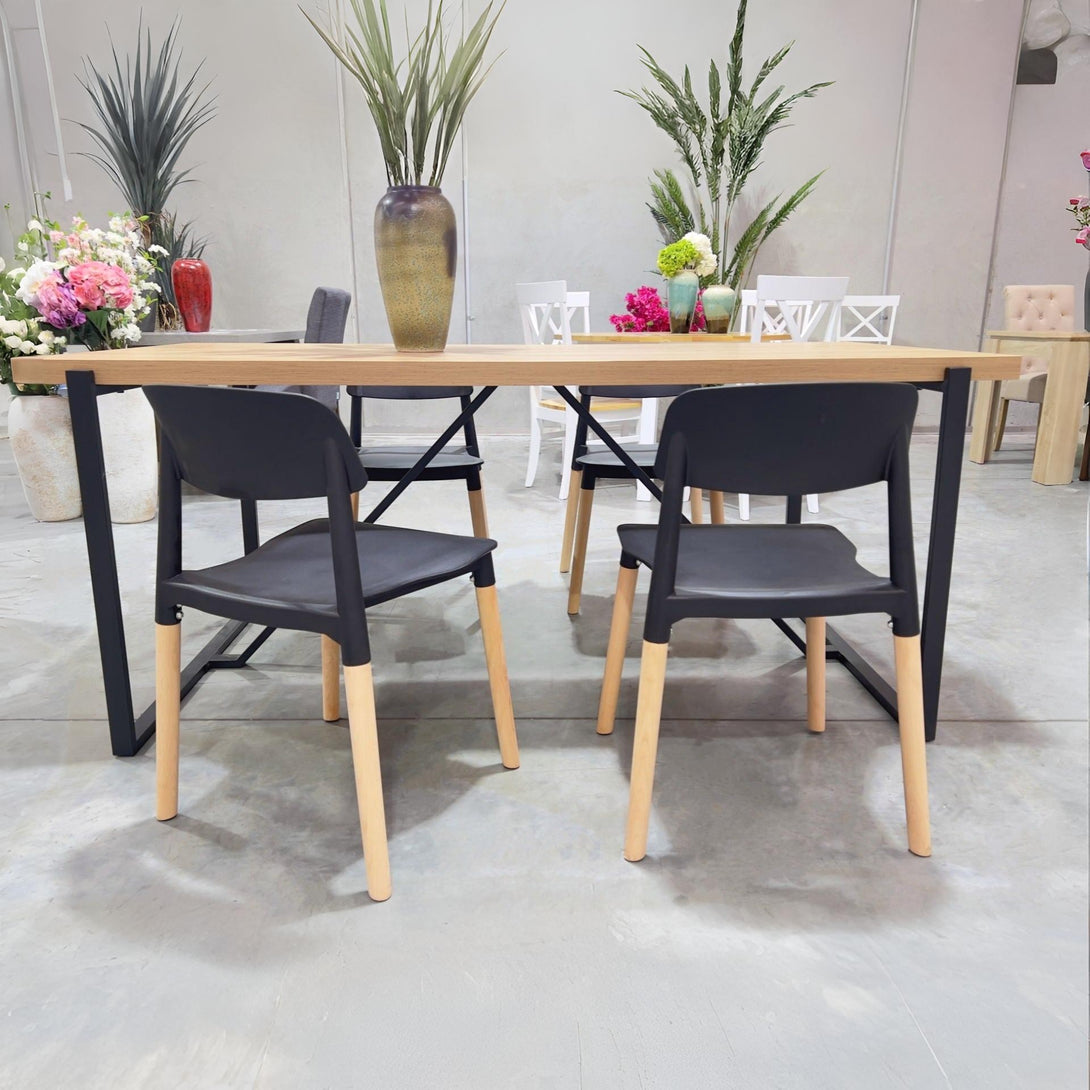 Fox Dining Chair - Set of 4 - Black