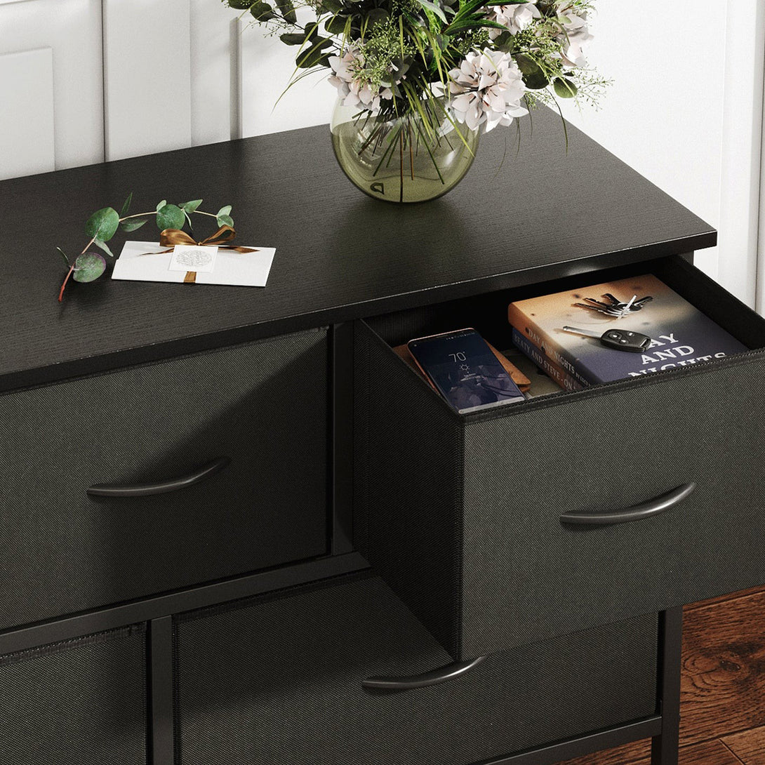 Madilyn 5 Drawers Lowboy - Black