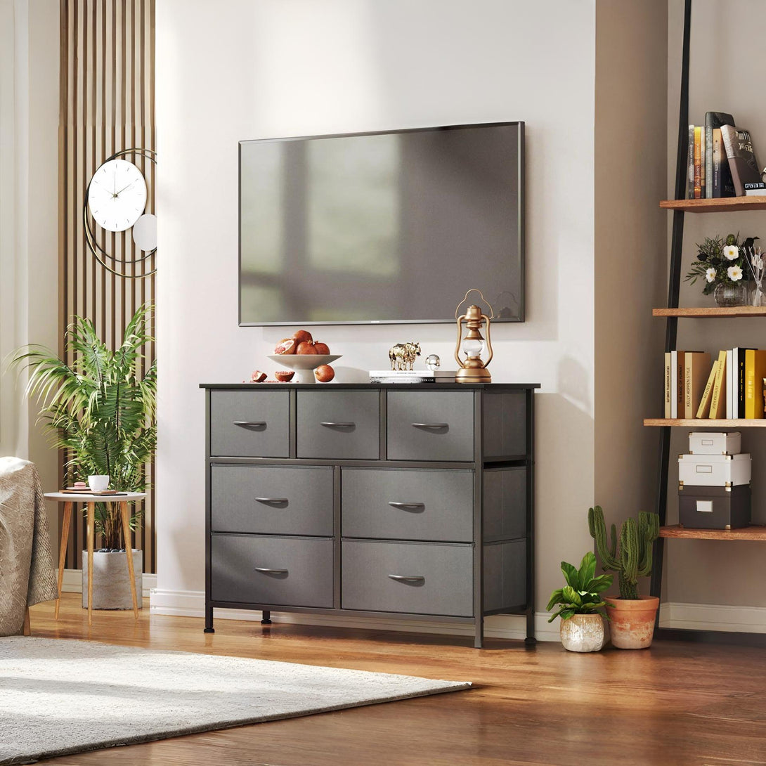 Madilyn 7 Drawers Lowboy - Black