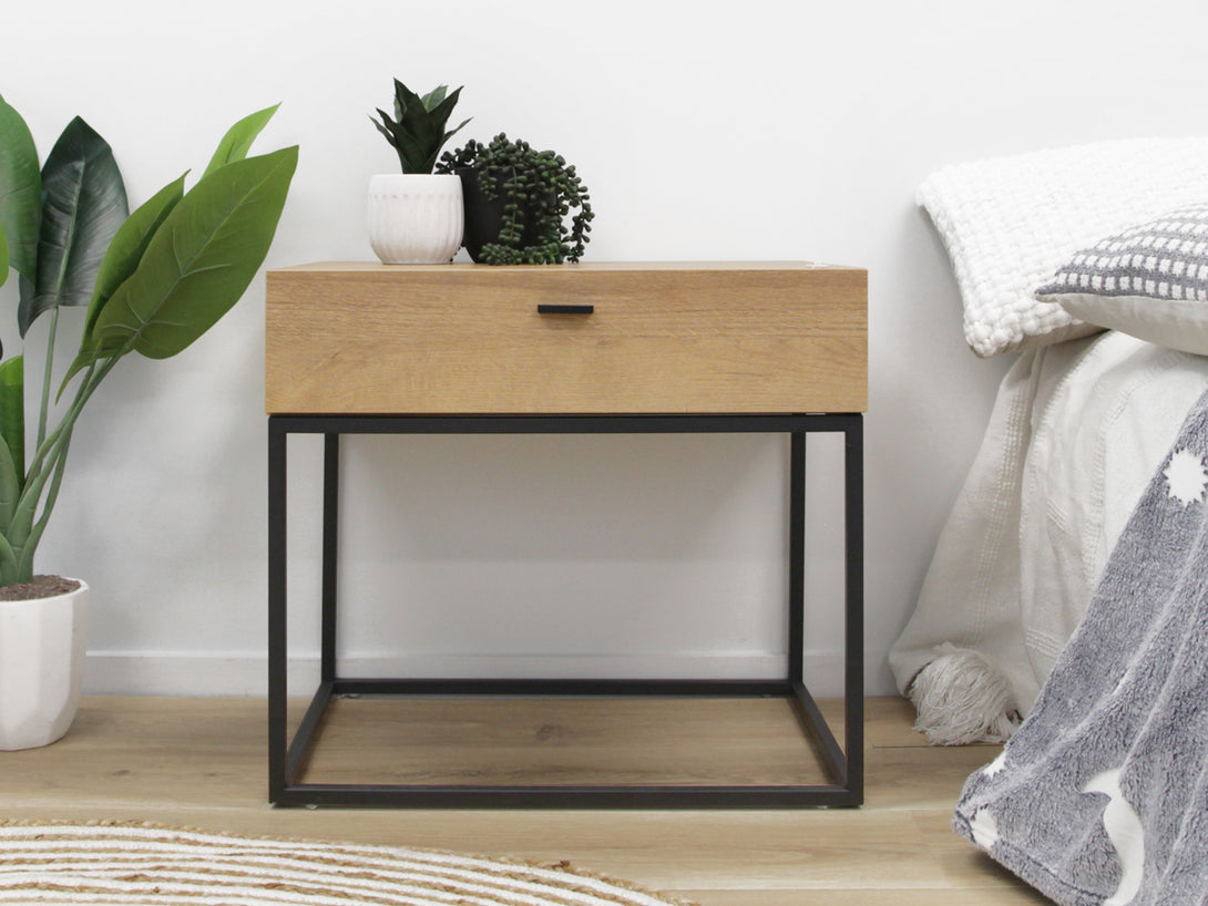 XOAN Wooden Bedside Table - OAK